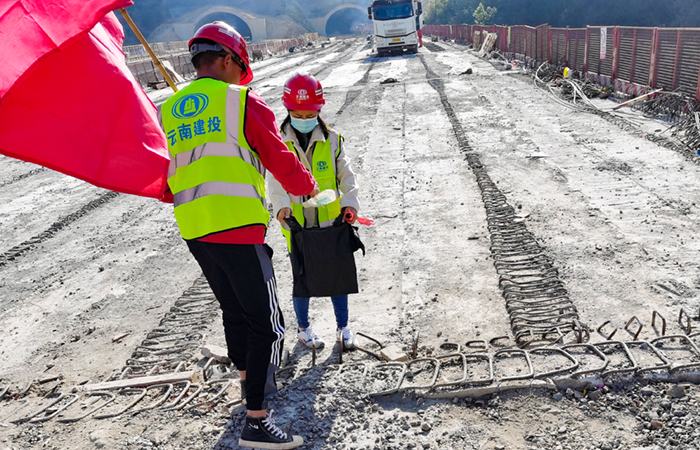 1647931972252426.jpg (小圖)“青春建投 志愿長行”主題團日活動-圖1攝影:譚夢林.jpg